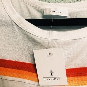 Tiny willow Retro style T-shirt